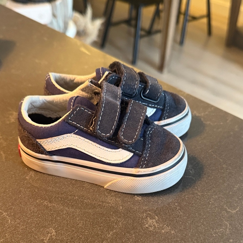 Baby Velcro Vans Sneakers